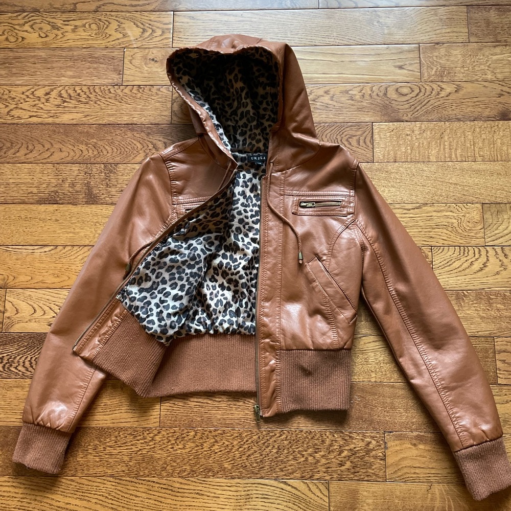 Brown leather jacket - Picture 3 of 4